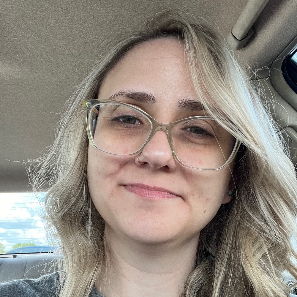 Meet your Posher, Melissa